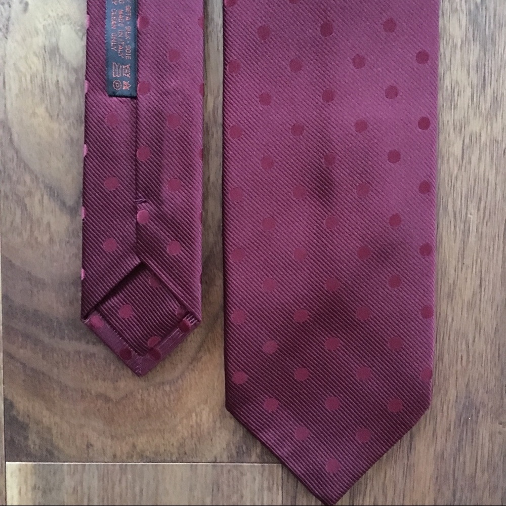 Dolcepunta 100% Silk Tie. Hand made in Italy.